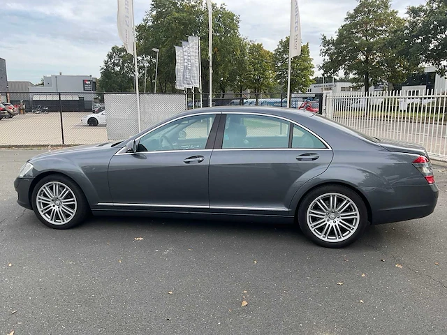2006 mercedes-benz s-klasse 500 lang personenauto - afbeelding 31 van  33
