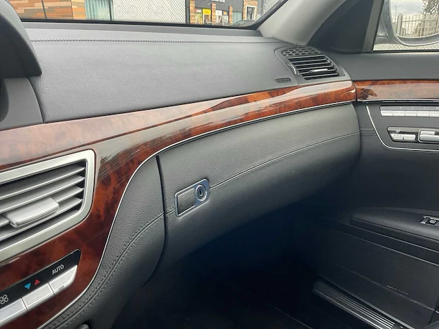 2006 mercedes-benz s-klasse 500 lang personenauto - afbeelding 17 van  33