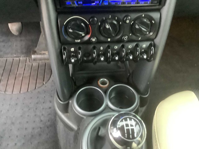 2006 mini 1.6 cooper - personenauto - afbeelding 3 van  13