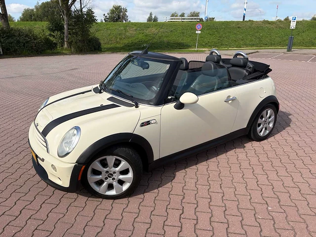 2006 mini cabrio 1.6 cooper s chili personenauto - afbeelding 38 van  56