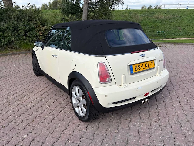 2006 mini cabrio 1.6 cooper s chili personenauto - afbeelding 23 van  56