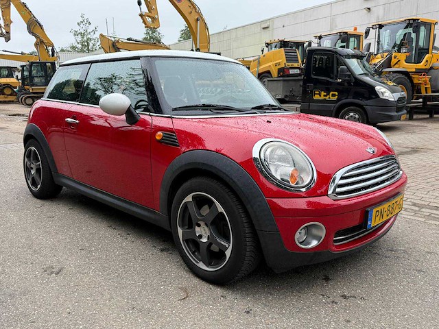 2006 mini cooper 1.6 personenauto rood - afbeelding 1 van  22