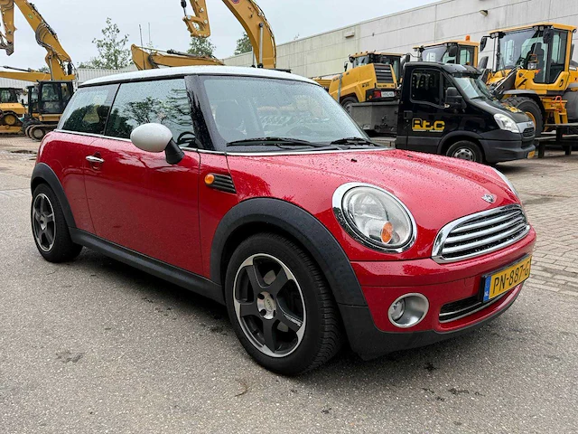 2006 mini cooper 1.6 personenauto rood - afbeelding 1 van  22