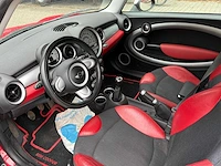 2006 mini cooper 1.6 personenauto rood - afbeelding 19 van  22