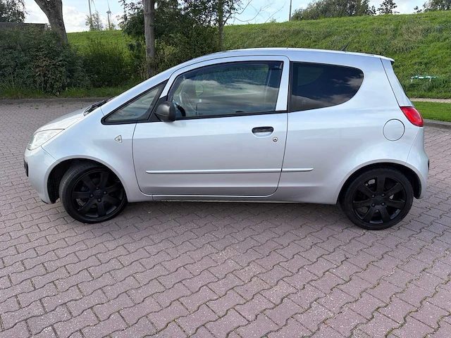 2006 mitsubishi colt 1.3 invite personenauto - afbeelding 12 van  44