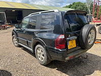 2006 mitsubishi pajero 3.2 di-d glx lb sw bedrijfswagen - afbeelding 12 van  34
