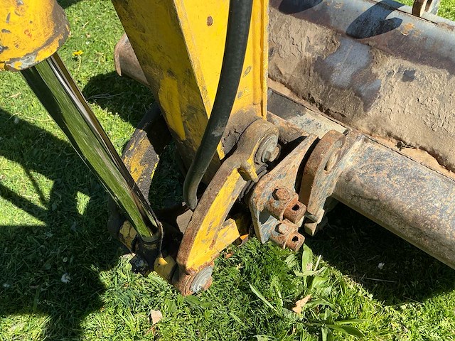 2006 new holland e18 r minigraafmachine - afbeelding 1 van  3