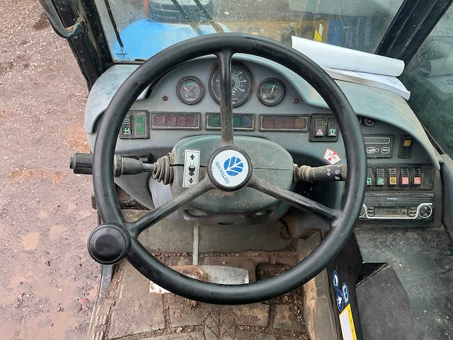 2006 new holland lm435a verreiker - afbeelding 11 van  38