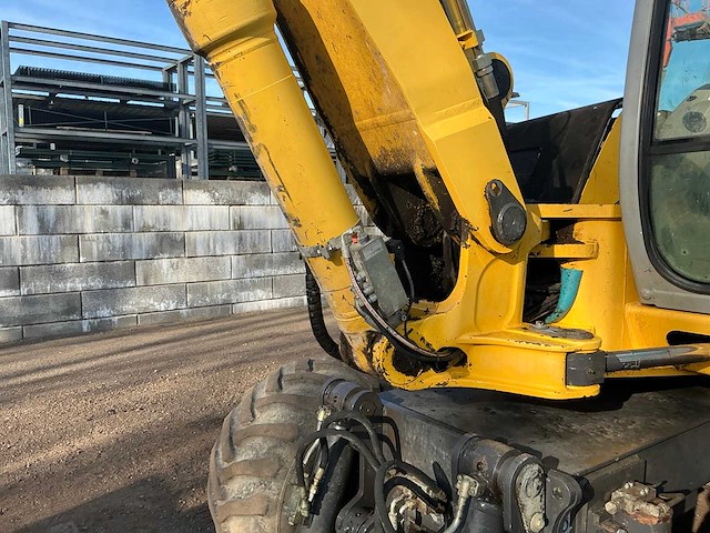 2006 new holland mh3.6 mobiele kraan - afbeelding 19 van  30