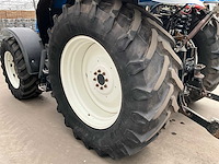 2006 new holland t6020 plus vierwielaangedreven landbouwtractor - afbeelding 15 van  35