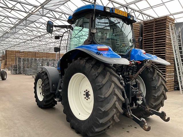 2006 new holland t6020 plus vierwielaangedreven landbouwtractor - afbeelding 5 van  8