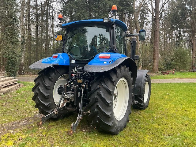 2006 new holland t6020 vierwielaangedreven landbouwtractor tst-60-l - afbeelding 34 van  46