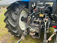 2006 new holland t6020 vierwielaangedreven landbouwtractor tst-60-l - afbeelding 13 van  46