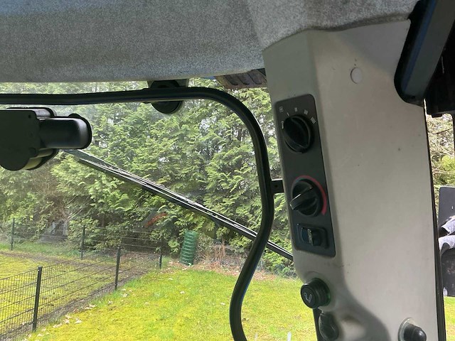 2006 new holland t6020 vierwielaangedreven landbouwtractor tst-60-l - afbeelding 46 van  46