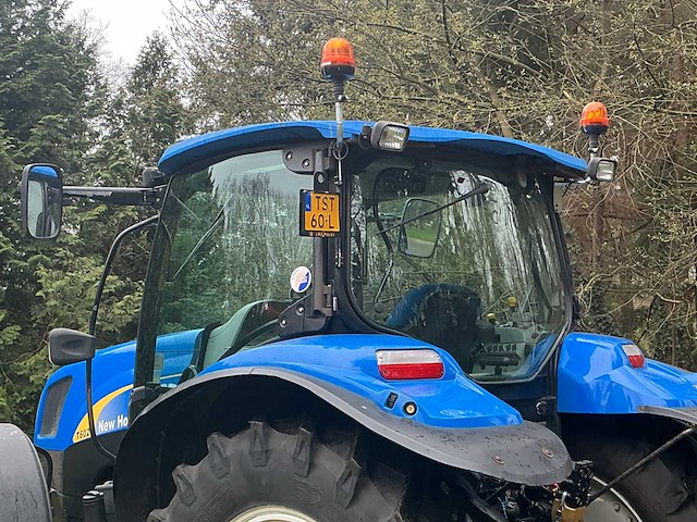 2006 new holland t6020 vierwielaangedreven landbouwtractor tst-60-l - afbeelding 27 van  46