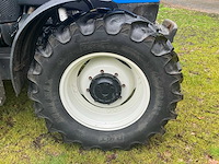 2006 new holland t6020 vierwielaangedreven landbouwtractor - afbeelding 8 van  43