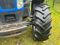 2006 new holland t6020 vierwielaangedreven landbouwtractor - afbeelding 33 van  43