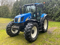 2006 new holland t6020 vierwielaangedreven landbouwtractor - afbeelding 8 van  33