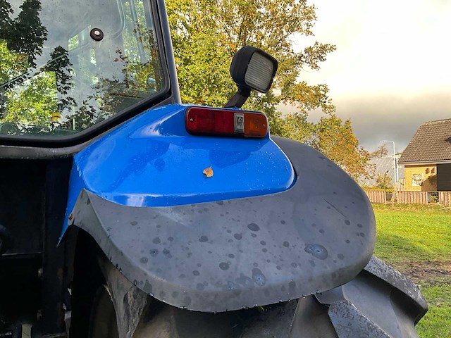 2006 new holland tm140 vierwielaangedreven landbouwtractor - afbeelding 20 van  40