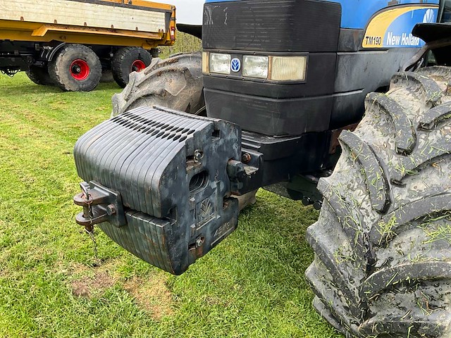 2006 new holland tm190 vierwielaangedreven landbouwtractor - afbeelding 8 van  17