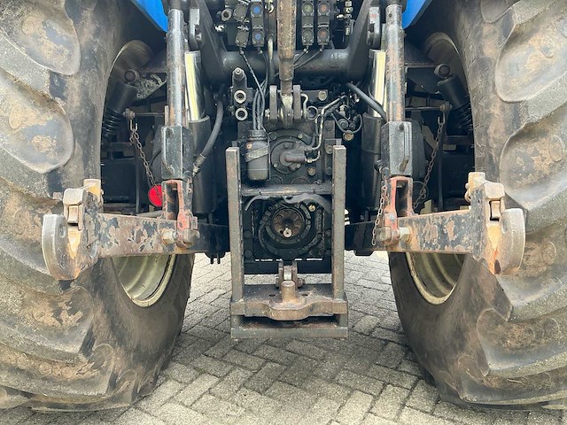 2006 new holland tvt 155 vierwielaangedreven landbouwtractor - afbeelding 3 van  32