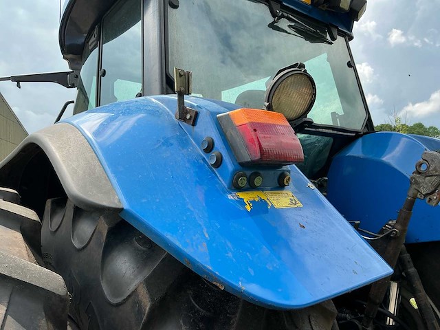 2006 new holland tvt 155 vierwielaangedreven landbouwtractor - afbeelding 6 van  32