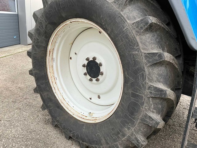 2006 new holland tvt155 vierwielaangedreven landbouwtractor - afbeelding 16 van  40