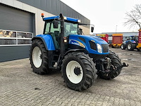 2006 new holland tvt155 vierwielaangedreven landbouwtractor - afbeelding 23 van  40