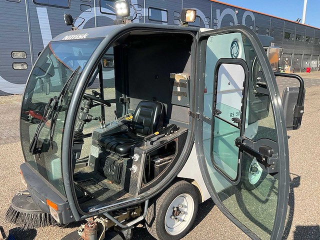 2006 nilfisk rs500 hydrostatische veegmachine - afbeelding 7 van  28
