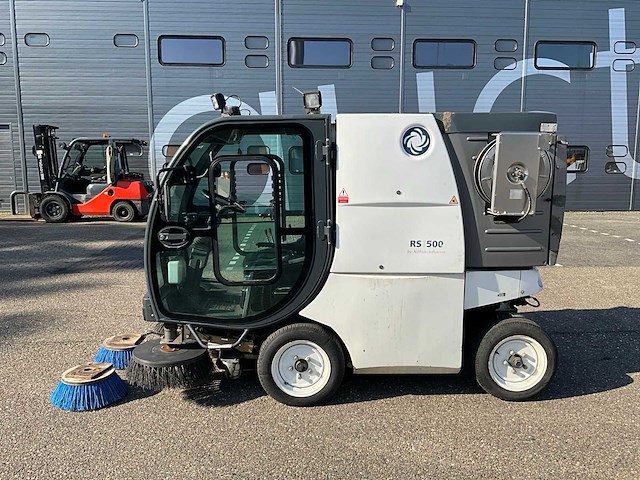 2006 nilfisk rs500 hydrostatische veegmachine - afbeelding 5 van  28