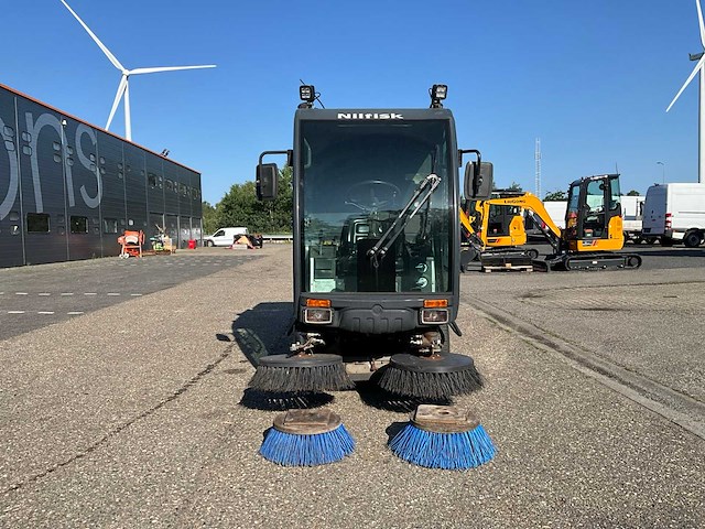 2006 nilfisk rs500 hydrostatische veegmachine - afbeelding 26 van  28