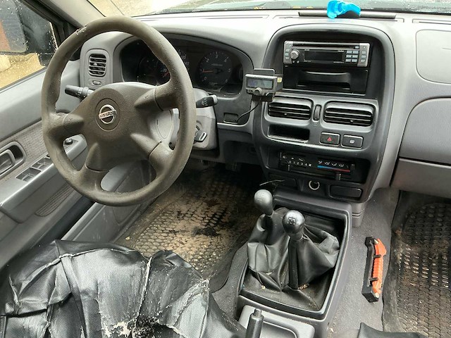 2006 nissan pick-up 2.5 dti doublec.nav. personenauto - afbeelding 7 van  20