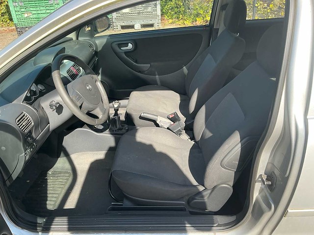 2006 opel corsa 1.2-16v silverline personenauto - afbeelding 7 van  28
