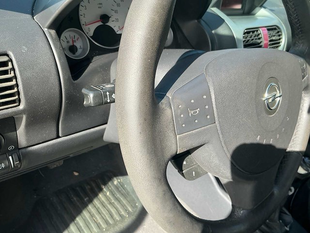 2006 opel corsa 1.2-16v silverline personenauto - afbeelding 10 van  28