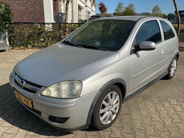 2006 opel corsa 1.2-16v silverline personenauto - afbeelding 1 van  28