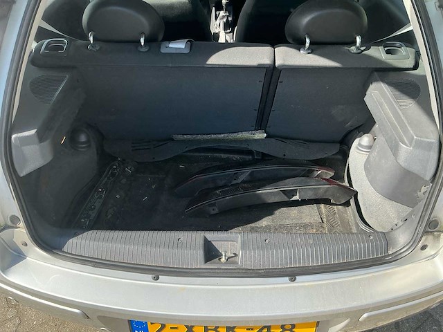 2006 opel corsa 1.2-16v silverline personenauto - afbeelding 20 van  28