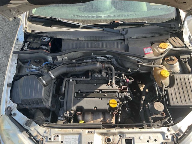2006 opel corsa 1.2-16v silverline personenauto - afbeelding 21 van  28