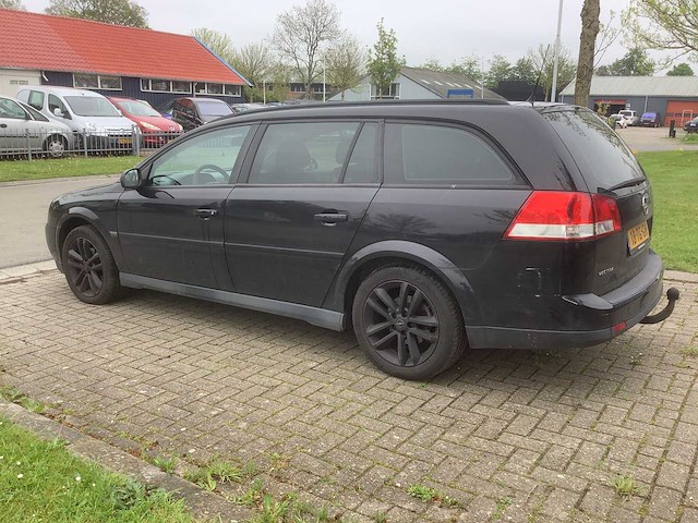 2006 opel ectra wagon 2.2-16v comfort personenauto - afbeelding 9 van  14