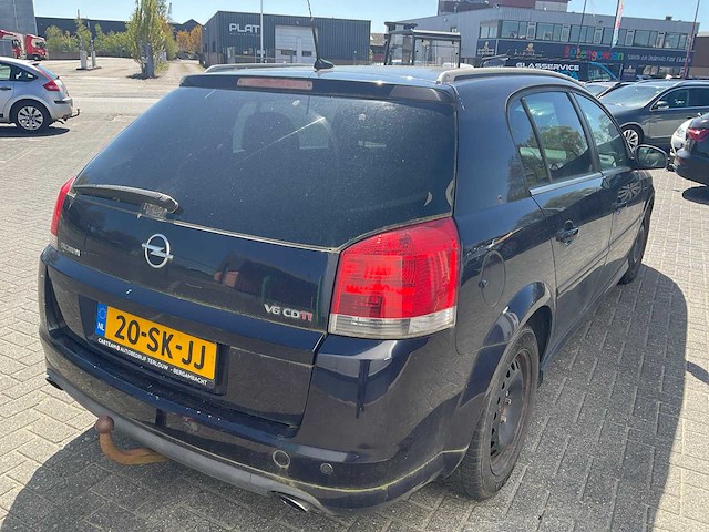 2006 opel signum 3.0 v6 cdti sport personenauto - afbeelding 24 van  26