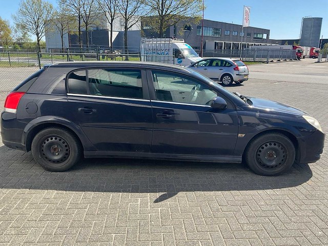 2006 opel signum 3.0 v6 cdti sport personenauto - afbeelding 11 van  26