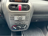 2006 opel tigra twintop 1.4-16v enjoy cabrio hardtop personenauto - afbeelding 9 van  14