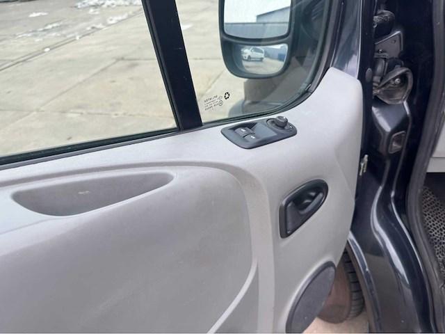 2006 opel vivaro bedrijfswagen - afbeelding 6 van  39