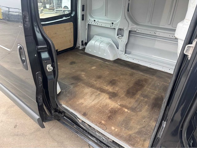 2006 opel vivaro bedrijfswagen - afbeelding 20 van  39