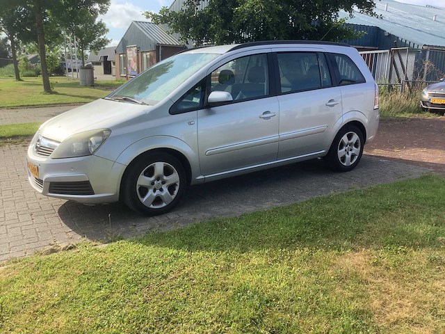 2006 opel zafira 1.8 enjoy personenauto - afbeelding 1 van  15