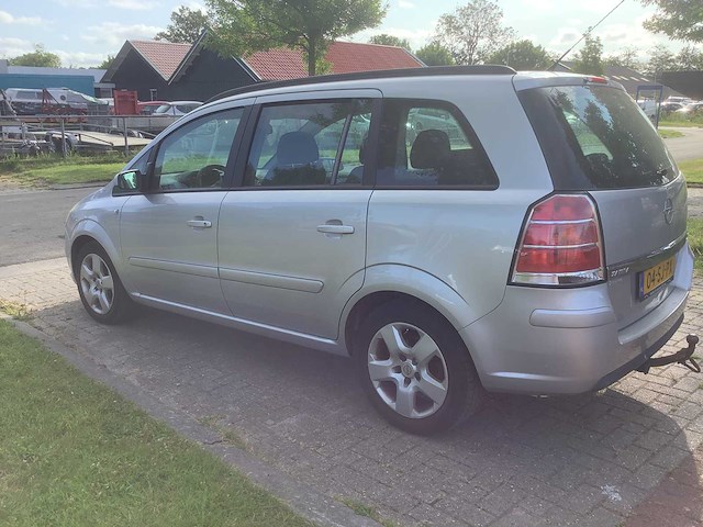 2006 opel zafira 1.8 enjoy personenauto - afbeelding 12 van  15