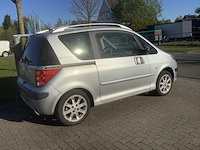 2006 peugeot 1007 1.6-16v sesam sporty personenauto - afbeelding 3 van  5