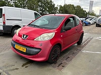 2006 peugeot 107 1.0-12v xr personenauto - afbeelding 1 van  16