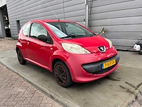 2006 peugeot 107 1.0-12v xr personenauto - afbeelding 10 van  16