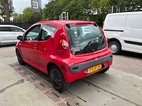 2006 peugeot 107 1.0-12v xr personenauto - afbeelding 12 van  16