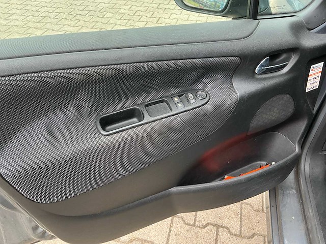 2006 peugeot 207 1.4-16v xs pack personenauto - afbeelding 2 van  31